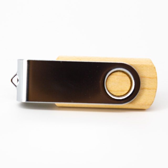 UT USB066